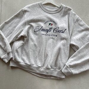 Hollister Gray Crew Neck Sweater